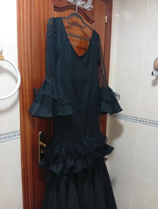 Traje de flamenca negro