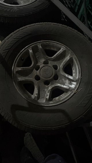 Llantas Aluminio Toyota Land Cruiser 265/70/16