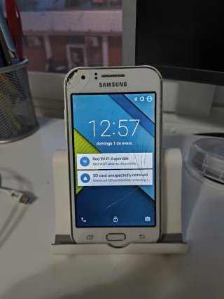 Samsung Galaxy J1 Bianco
