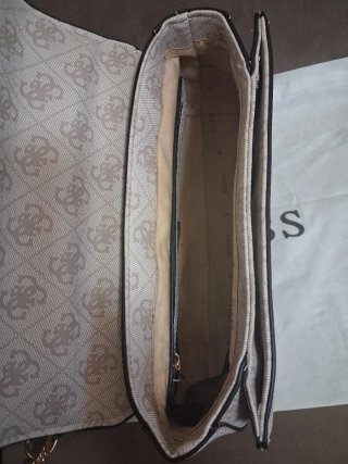 Bolso Guess Beige y blanco