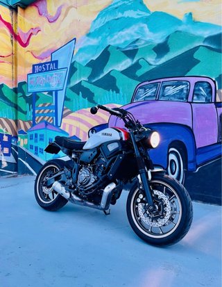 Yamaha XSR700 A2 (2022)