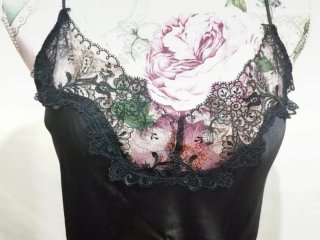 Top lencero encaje. Zara.