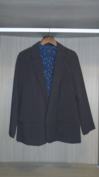 Blazer Oficina Negro mujer + Camisa Azul CorteFiel