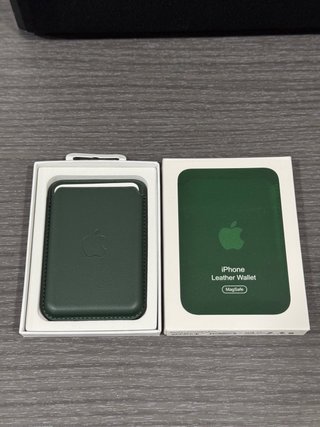 Cartera de Cuero Apple para iPhone MagSafe