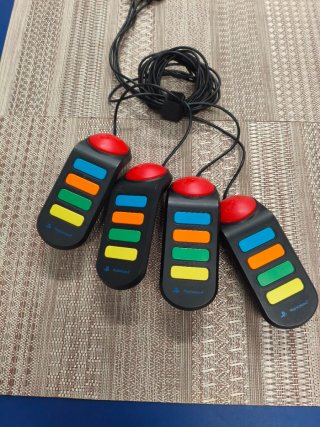 Mandos Buzz Alámbricos PlayStation 2 (4uds)