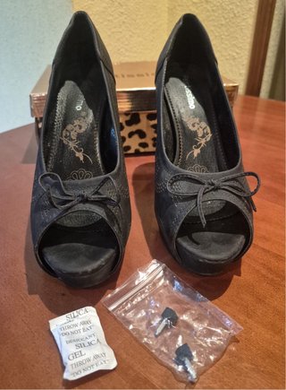 Zapatos Peep Toe Negros Festiss Talla 40