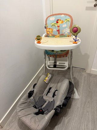 Trona de bebé con diseño de animales