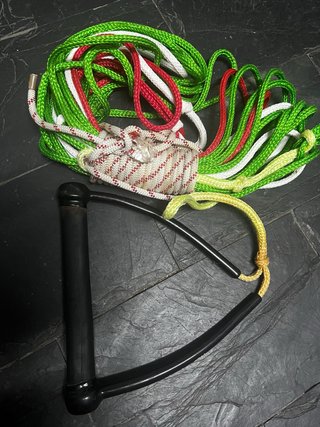 Palonier con cabo para wakeboard
