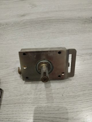 Cerradura Azbe Lever-proof Security Rim Door Lock