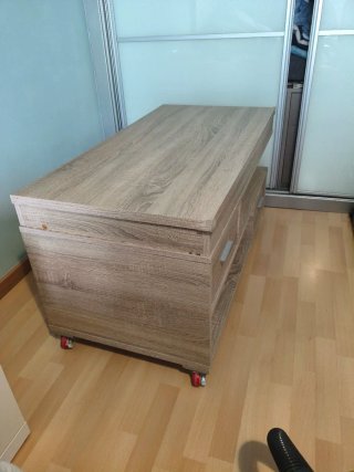 Mesa de Salón con Ruedas
