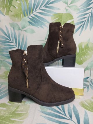 Botines marrones con cremallera nuevas