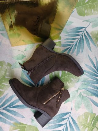 Botines marrones con cremallera nuevas