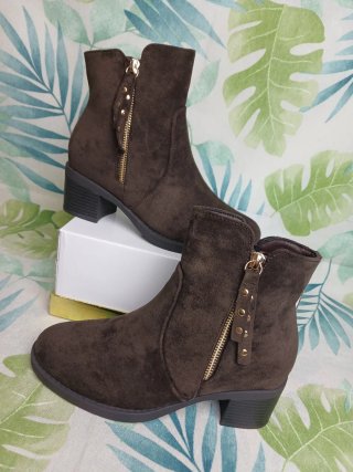 Botines marrones con cremallera nuevas