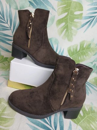 Botines marrones con cremallera nuevas
