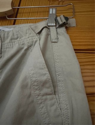 Pantalones cargo beige