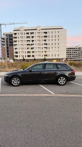 Audi A4 Avant 2011 2.0 TDI 143cv