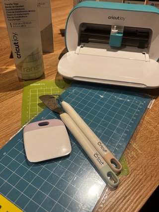 Cricut Joy con accesorios