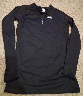 Camiseta térmica Kipsta negra