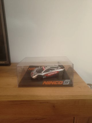 Coche Scalextric Ninco McLaren GTR
