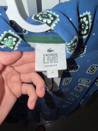 Sudadera Lacoste Azul con Estampado Geométrico