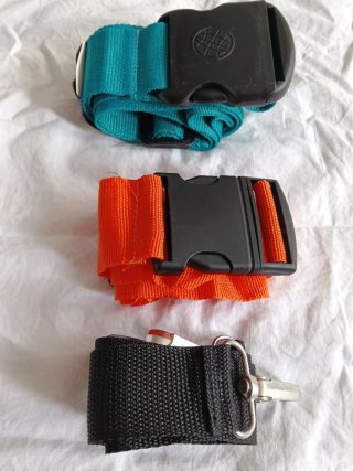 Kit de Costura con Hilos y Accesorios