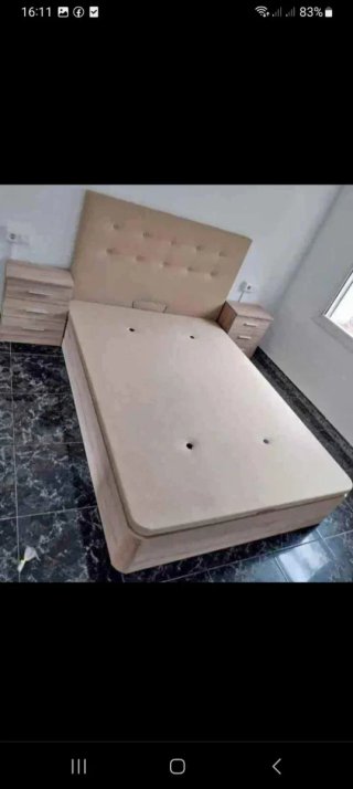 Canapé y Cabecero Tapizado