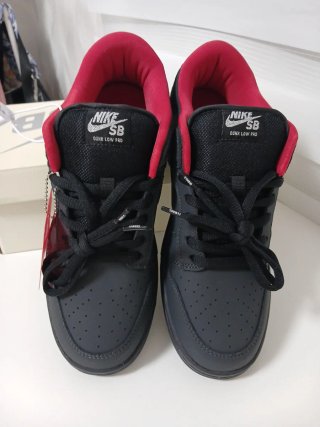 Zapatillas Nike SB Dunk Low Supreme