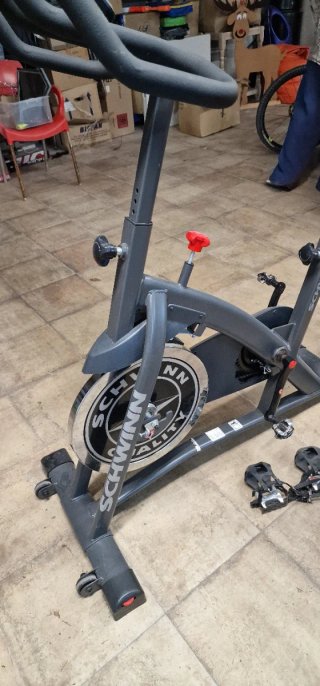 Bicicleta Spinning Schwinn IC2i