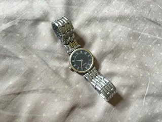 Reloj Analógico Gucci Plateado