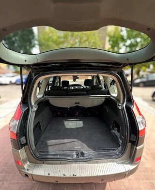 RENAULT GRAND SCENIC 2.0 DCi 150cv  "7 PLAZAS"
