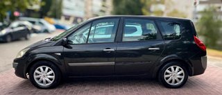 RENAULT GRAND SCENIC 2.0 DCi 150cv  "7 PLAZAS"