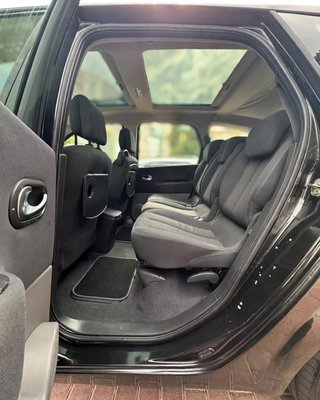 RENAULT GRAND SCENIC 2.0 DCi 150cv  "7 PLAZAS"