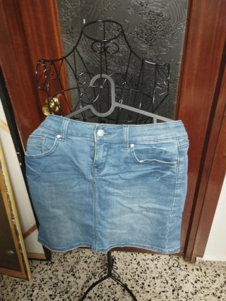 Minifalda vaquera Naf Naf talla M