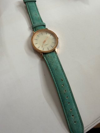 Reloj oro rosa correa vaquera verde