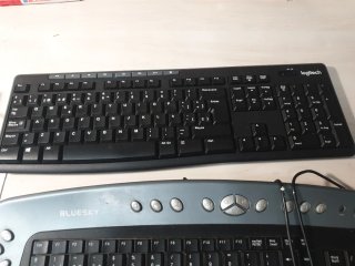 Teclado HP y Teclado Omega y Bluesky otro logitech