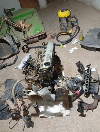 Despiece motor RD28T
