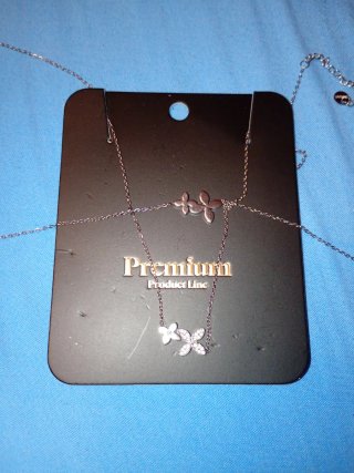 Conjunto de Colgante y Pulsera