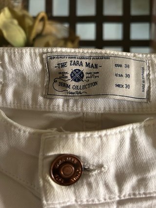 Pantalón vaquero denim Zara blanco