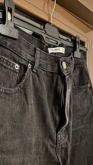 Pantalón Vaquero Mom Negro Pull&Bear