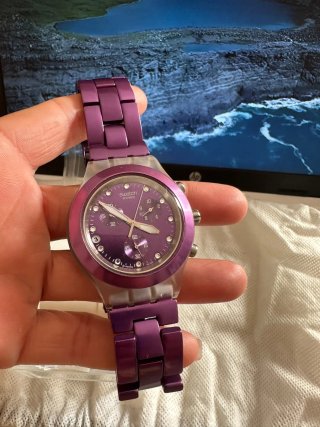 Reloj Swatch Cronógrafo Morado