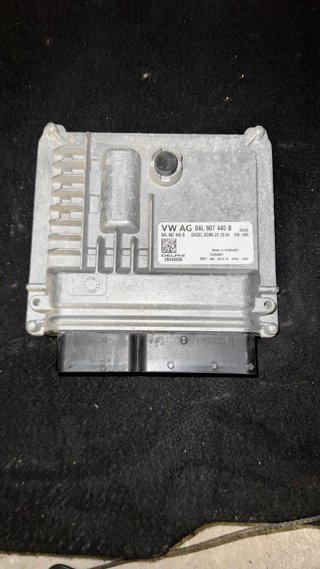 Centralita Motor Delphi VW AG 04L 907 445 B