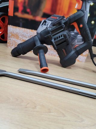 Martillo Perforador Dnipro-M 1400W SDS-Max