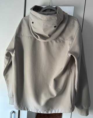 Cortavientos de marca