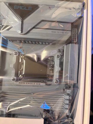 Placa Base Gigabyte B850 Eagle Ice
