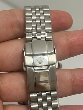 Reloj azul y negro Mas info md