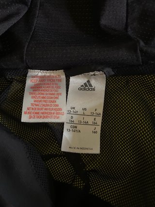 Chaqueta Adidas Negra y Amarilla