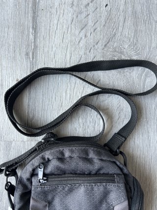 Quechua bandolera pequeña negra montaña viaje