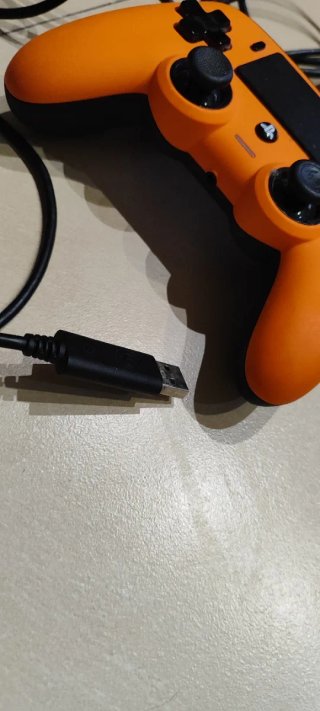 Mando PS4 Nacon