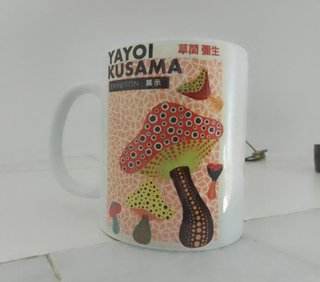 Taza Yayoi Kusama Mushrooms