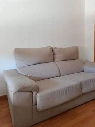 Sofá Cama de Dos Plazas Beige